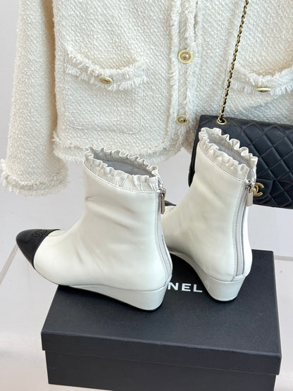 The new stylish pointed ankle boots of CNL25ss 0725090809