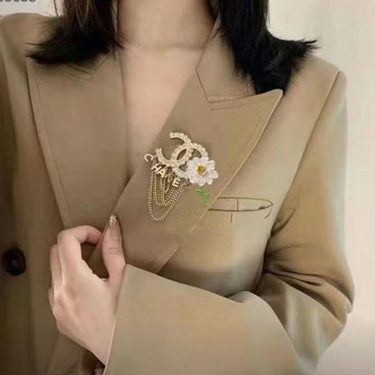 Fashion versatile tassel brooch PD10052603