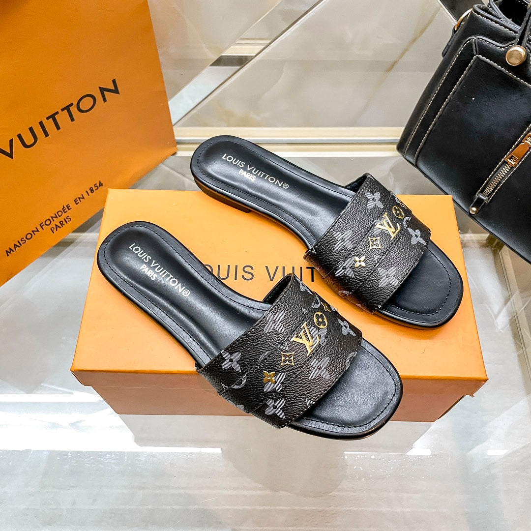 Flat bottom slippers 1824042405