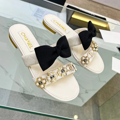 New Fashion Bow Diamond Buckle Leather Slippers 1024060401