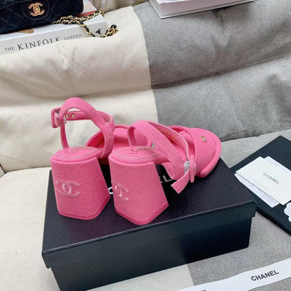 New fashionable and versatile high heel sandals 1024040710