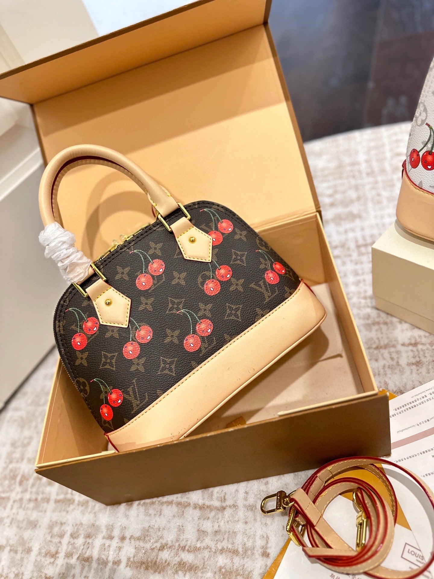 Lvv fashion cherry shell bag 0725071804