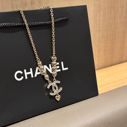 Metal small love necklace XC0823101704