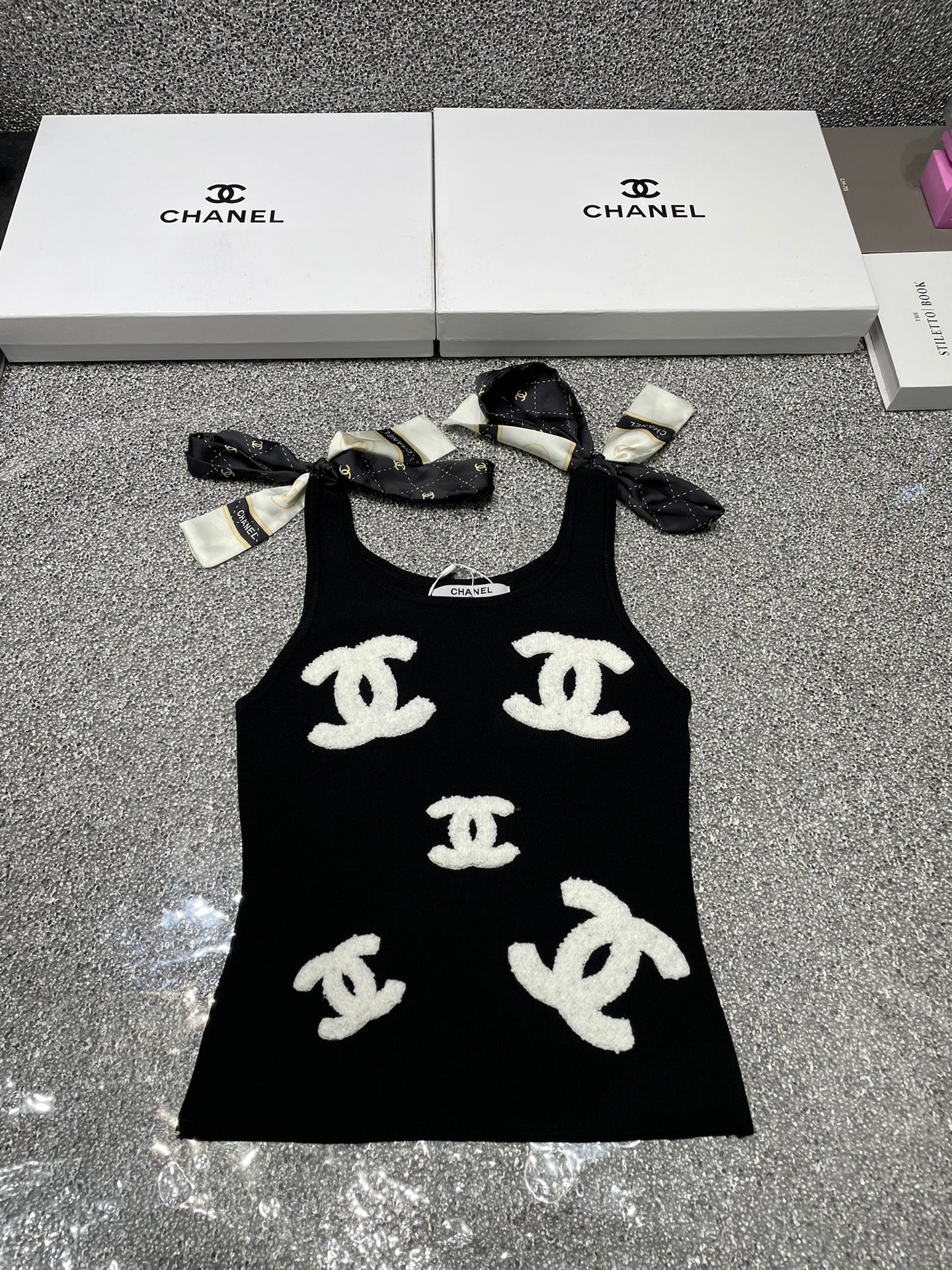 Summer new style tie bow jacquard knitted vest 0724042302