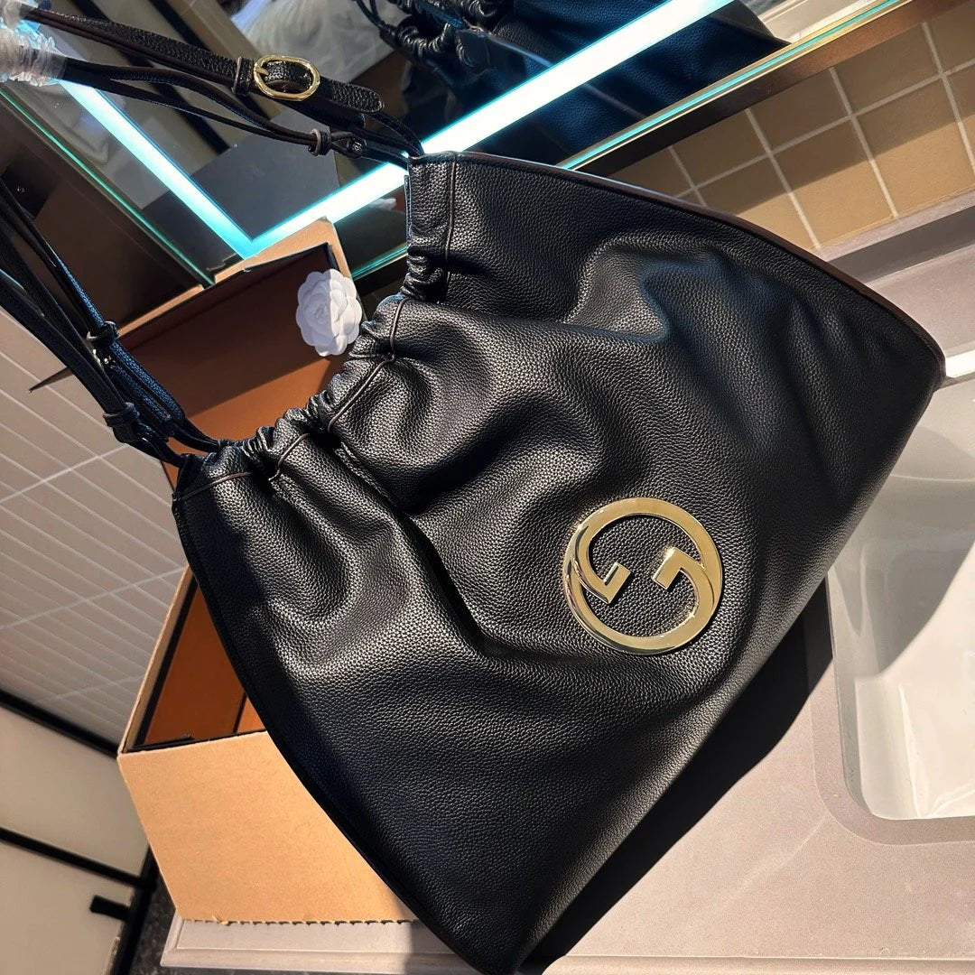 New fashionable versatile crossbody bag 1024012409