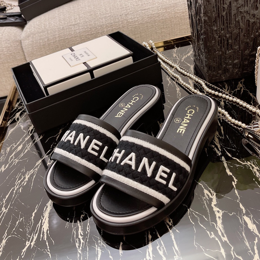 Ladies Alphabet Slippers XC0723051804