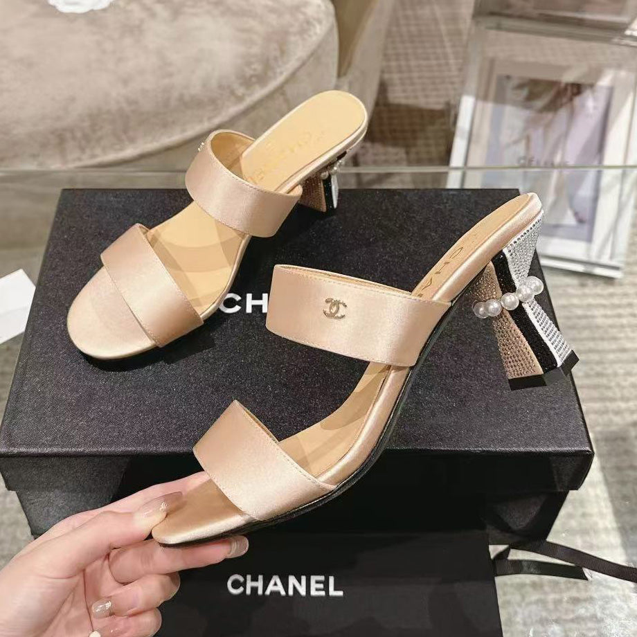 CNL Mary Jane exquisite pearl hot diamond combination high heels 1824061802