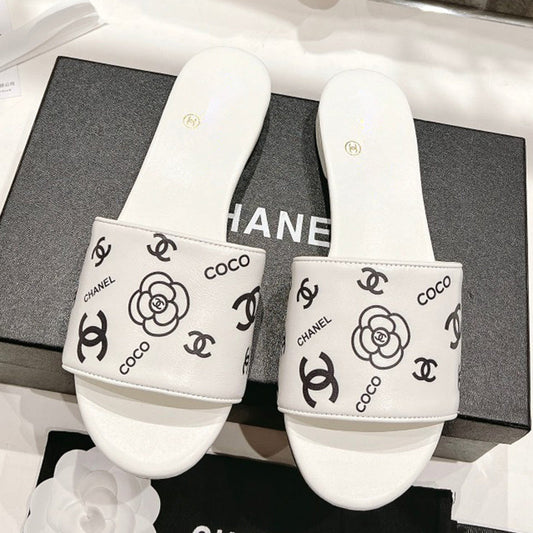 Fashion new vacation leather slippers PD10061225