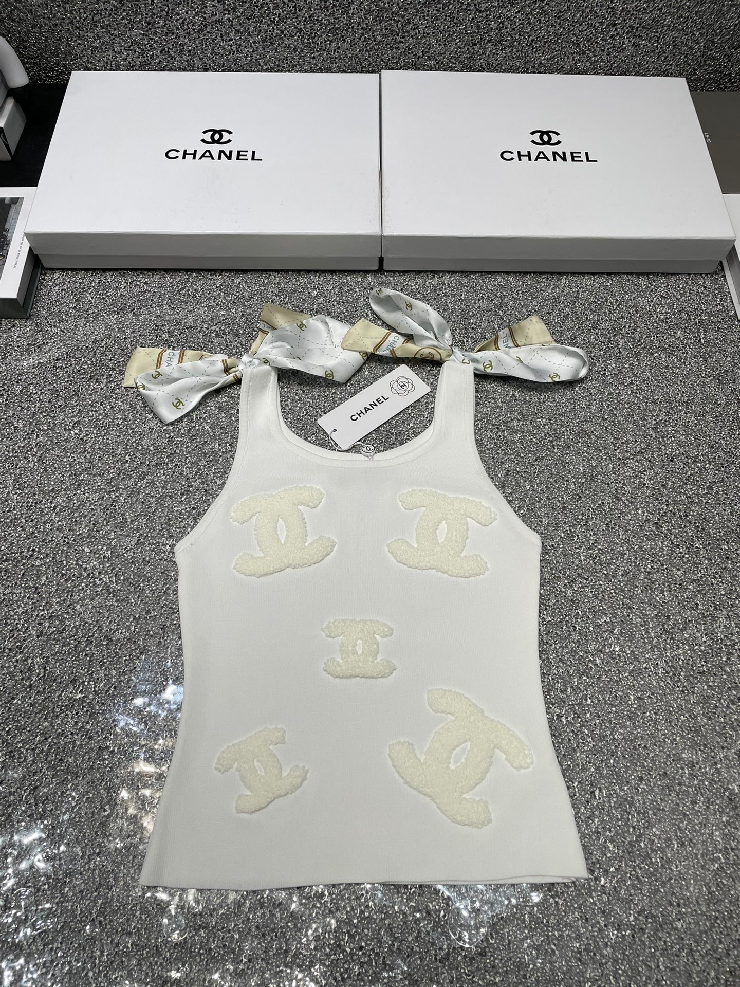 Summer new style tie bow jacquard knitted vest 0724042302