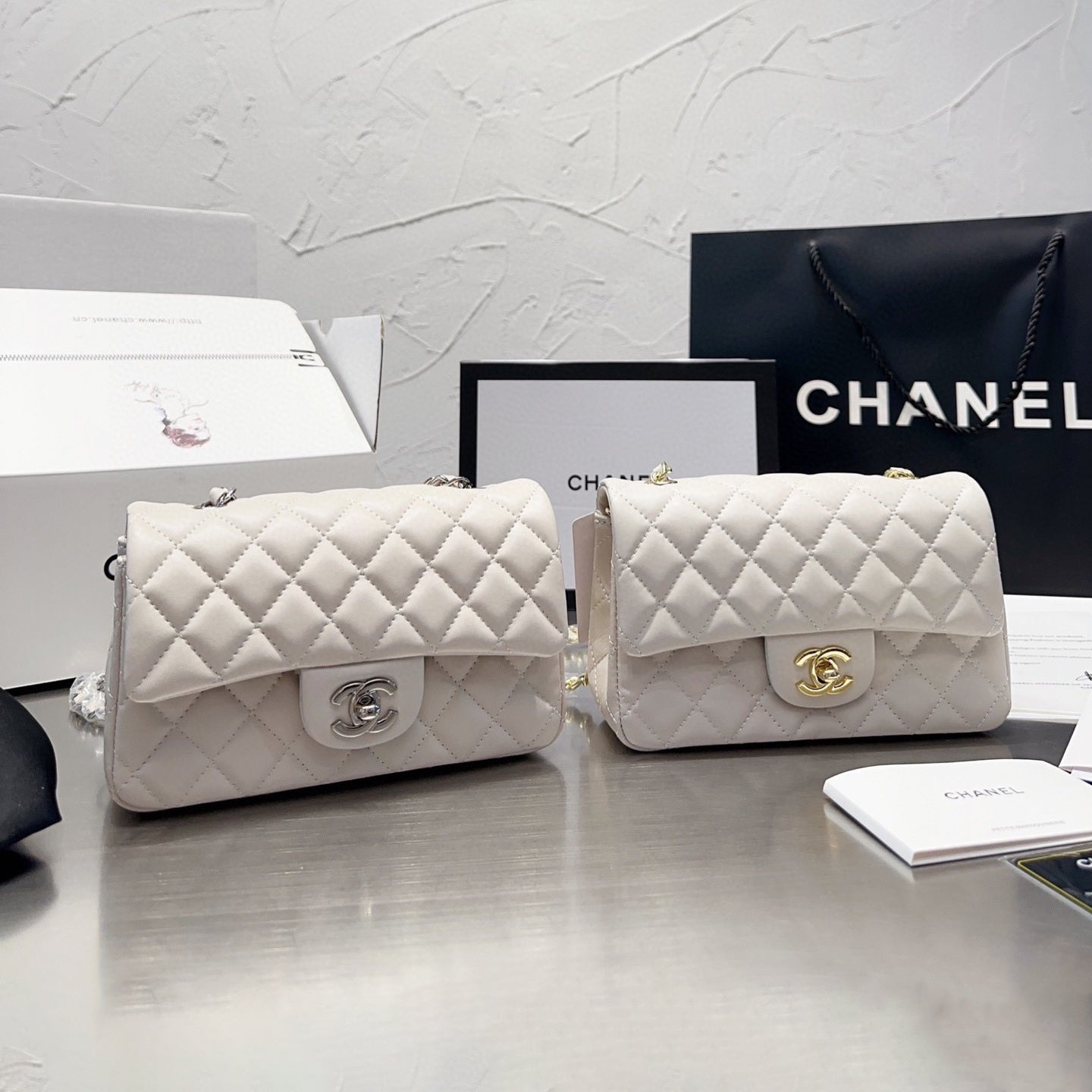 Stylish Classic CF Chain Bag XC1823081701