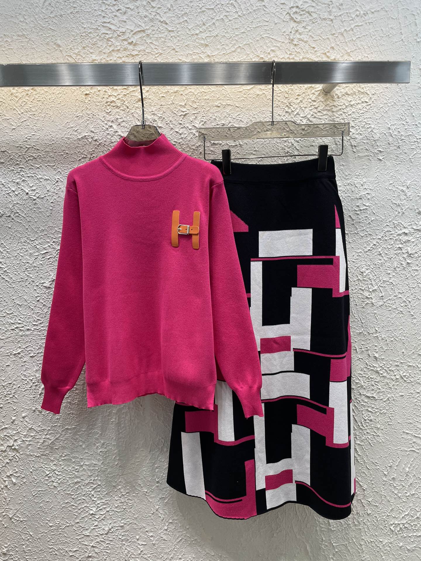 HMS Fashion Women's Knitted Sweater Set 0725022112