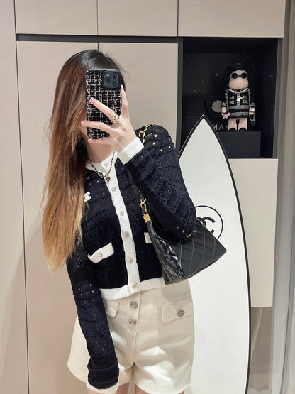 CNL contrast color crew neck knitted long sleeve cardigan 0724080605