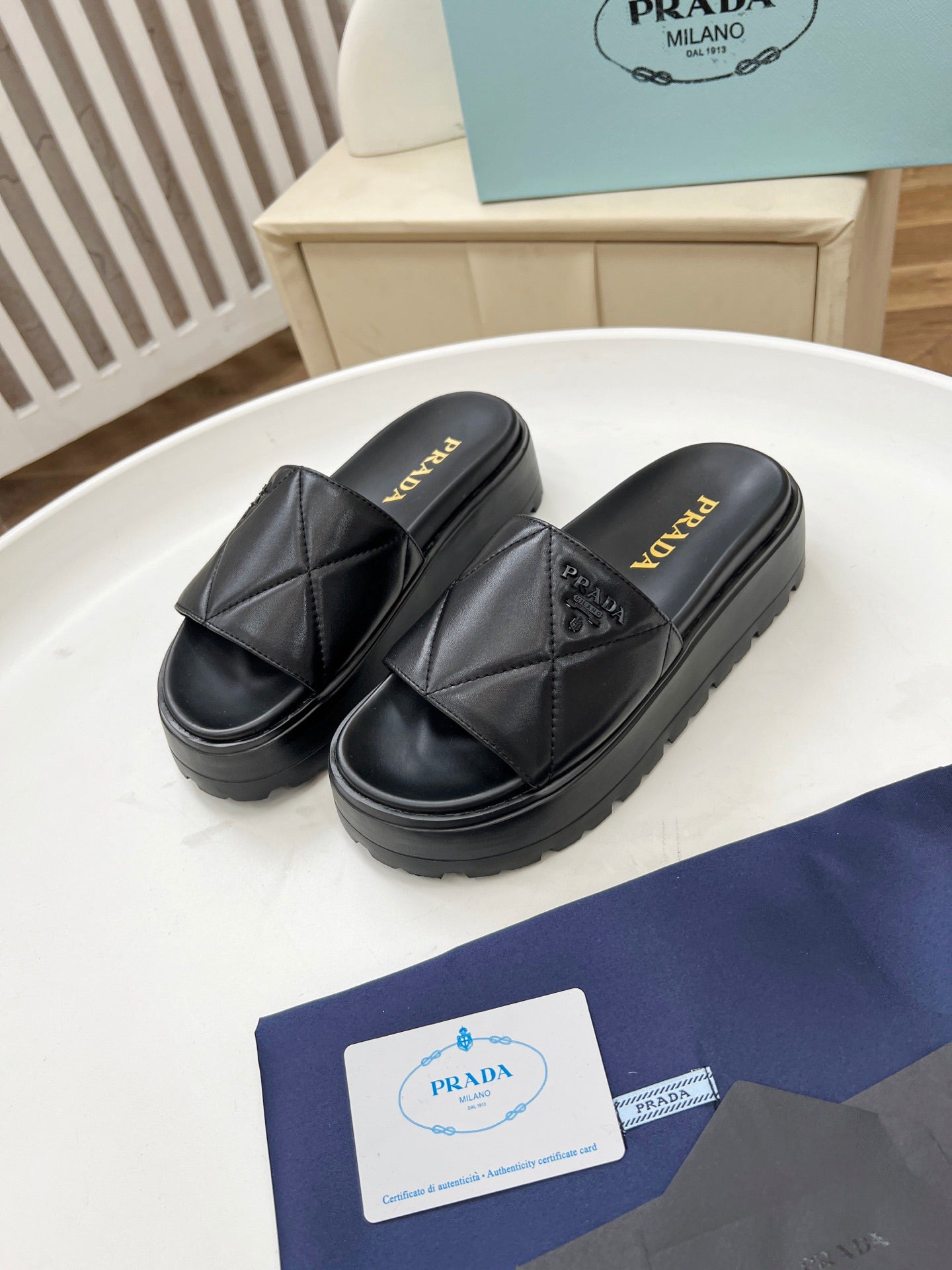 PRD new beach thick-soled slippers 0725061615