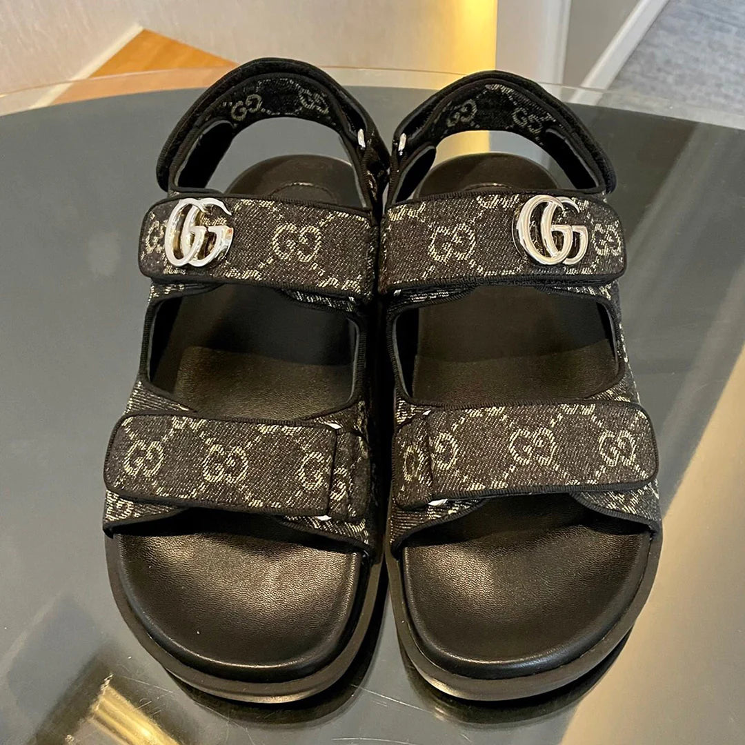 New Fashion Versatile Velcro Sandals 1024032030