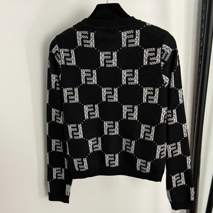 Double-F Letter V-Neck Long-Sleeve Knit Cardigan 1025092318