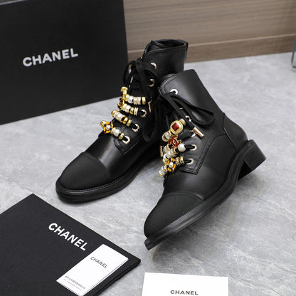 CNL24 new Martin boots decorated with double C pearl gem heavy metal buckle 0724090503