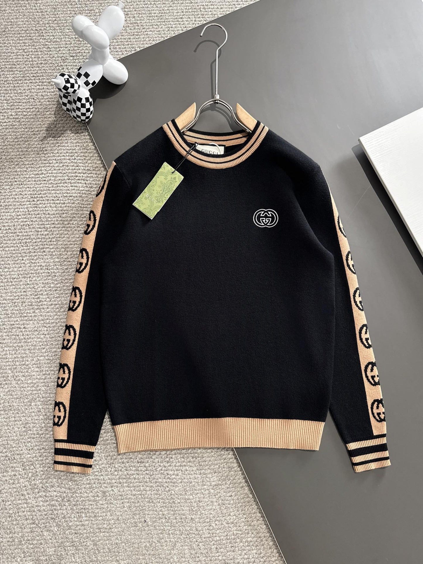 GG Fashion Print Crewneck Sweater 0724121811