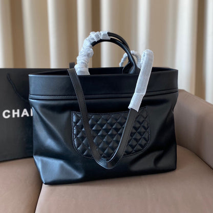 CNL Fashion Handbag Tote Bag 0724082608