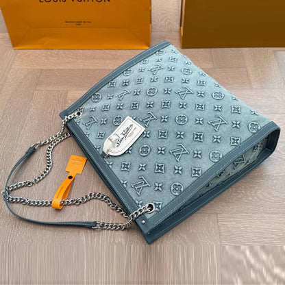 Lv Handheld Shoulder Cowboy Bag 1025060911