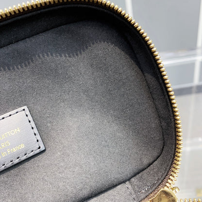 Luxury-VL VANITY Small Handbag Cosmetic Bag PD0423081608
