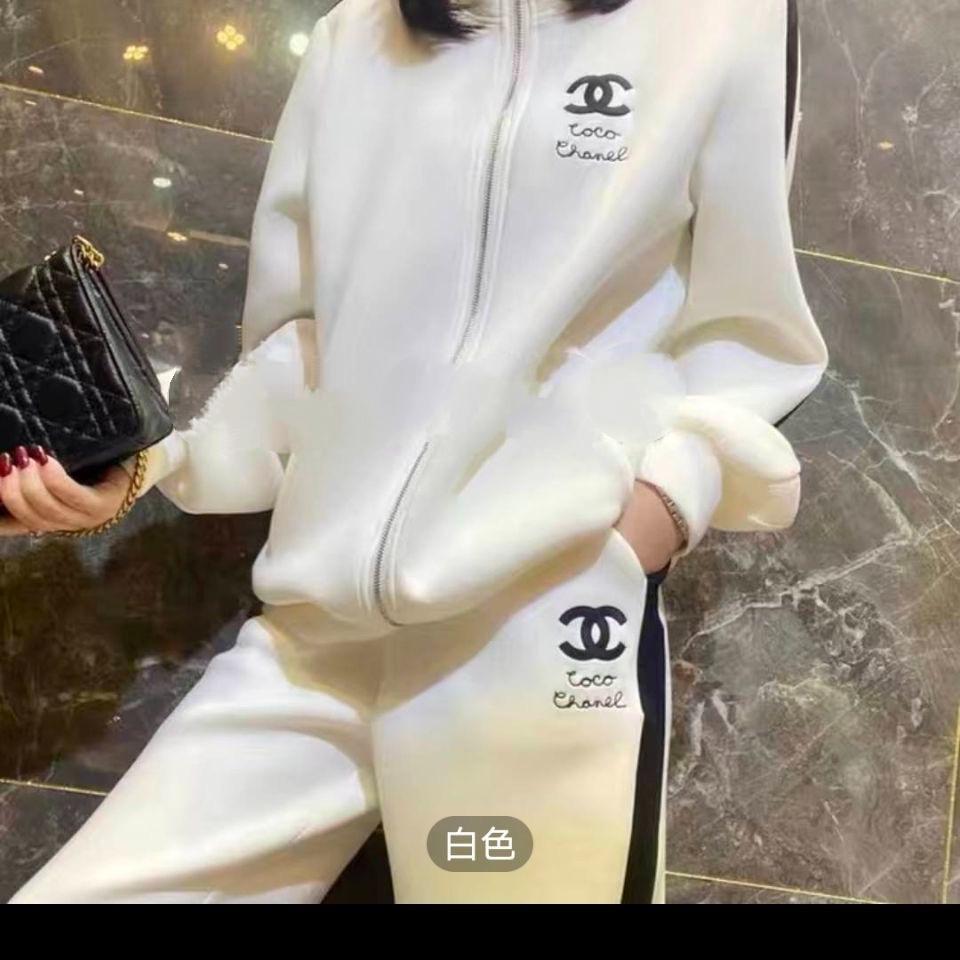 Trendy Sports and Leisure Two-piece Set 0823113001