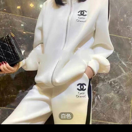 Trendy Sports and Leisure Two-piece Set 0823113001