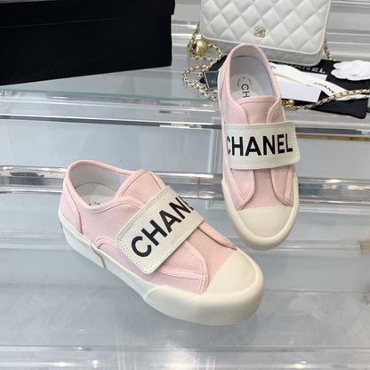 Lightweight Alphabet Velcro Sneakers XC07051207