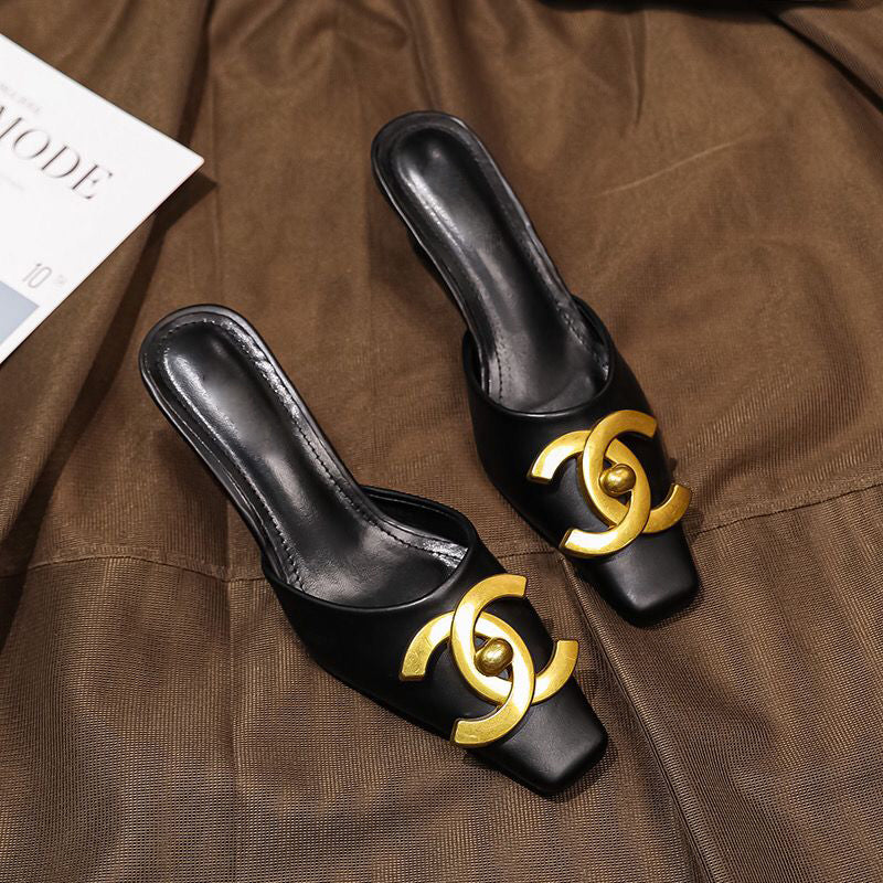 Fashionable and versatile square head sandals PD10053105