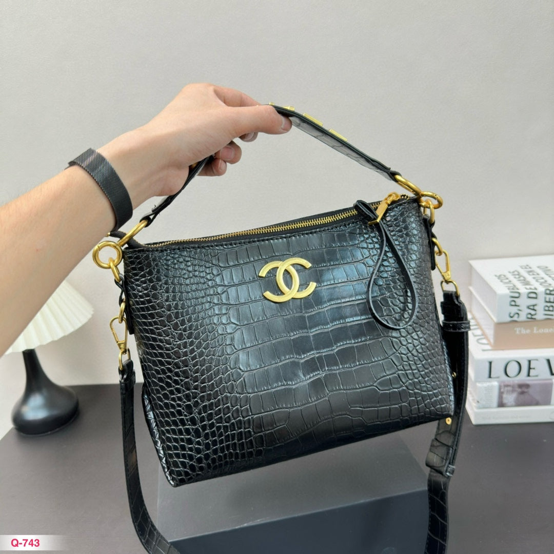 CNL zipper shoulder bag 1824062601