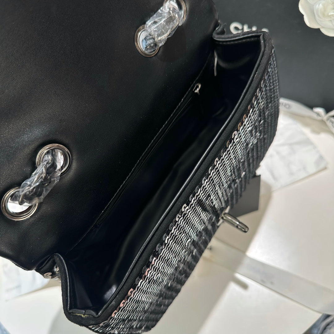 Fashion all match messenger bag CWT1023082401