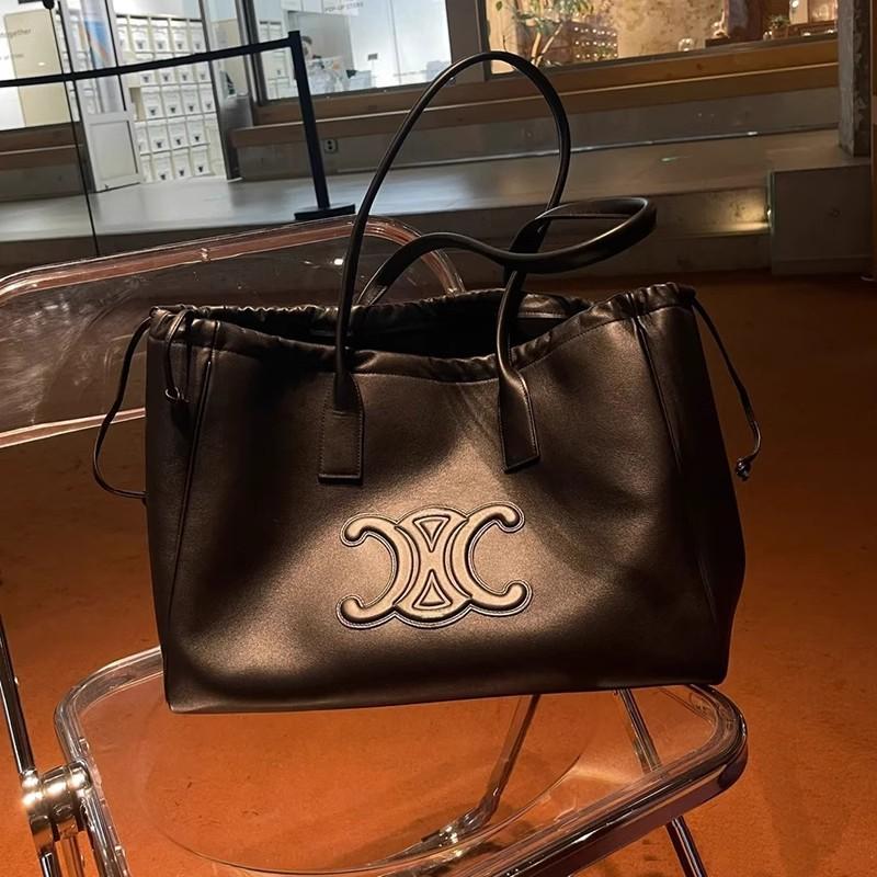 New Fashion All-match Large Capacity Shoulder Bag 1024041129