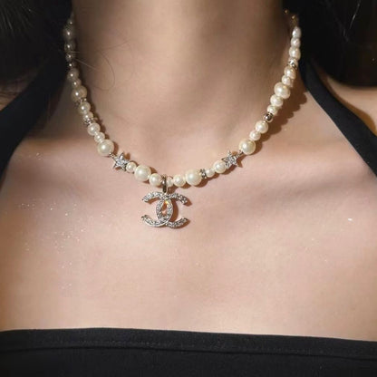 Classic Full Diamond Double C Collarbone Chain PD0823112204