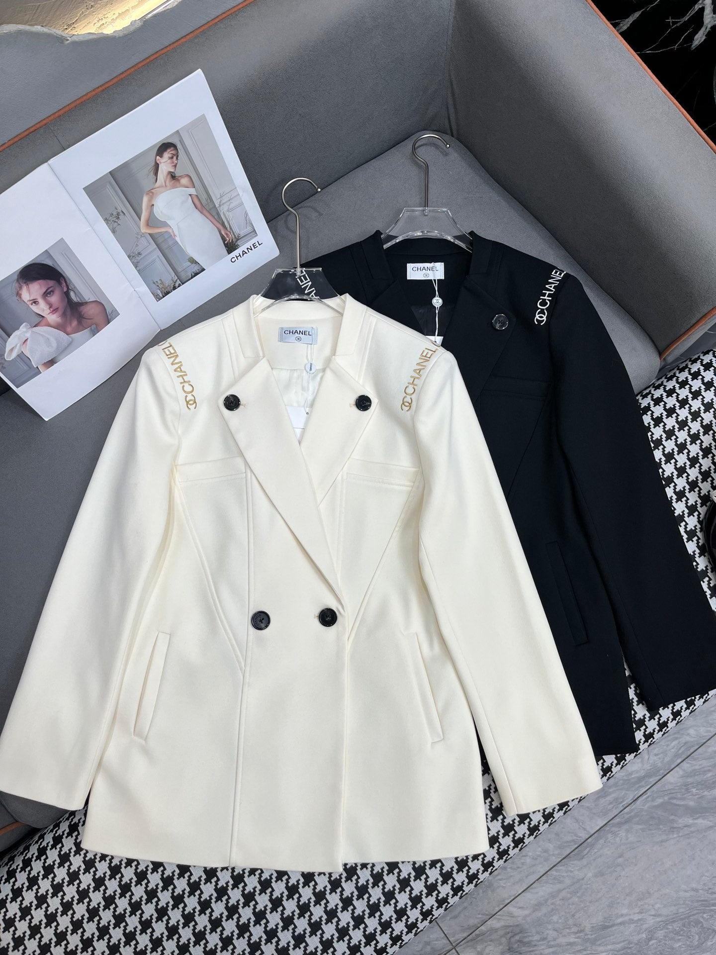 CNL24SS autumn and winter new suit jacket/letter embroidery 0724121107