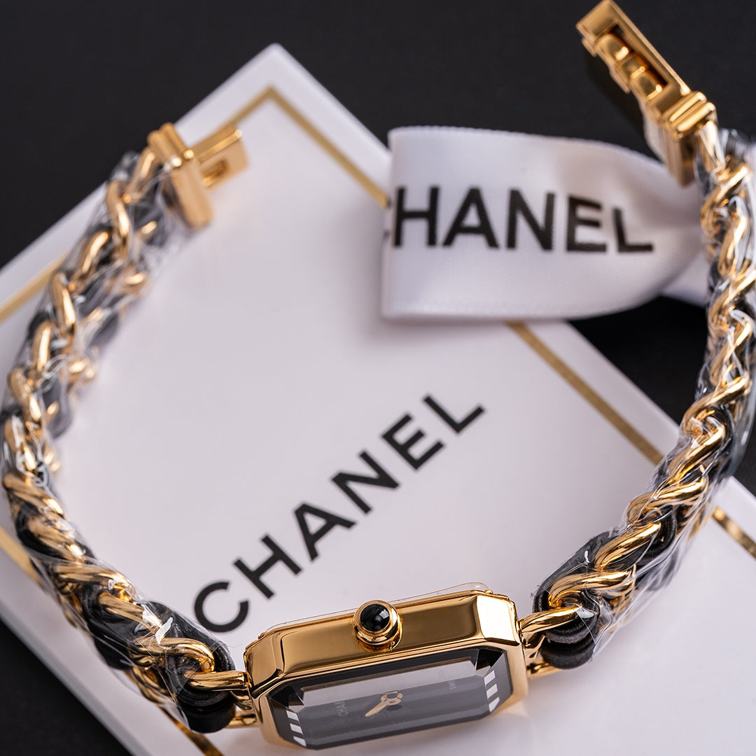 New Women's Sugar Cube Watch 1025092611