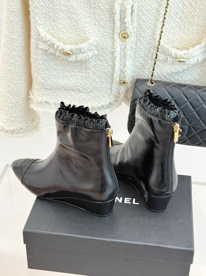 The new stylish pointed ankle boots of CNL25ss 0725090809
