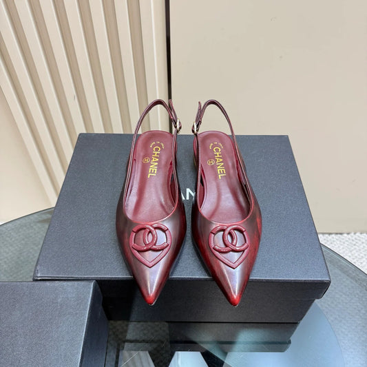 Top High-end Flat Sandals 1025030410