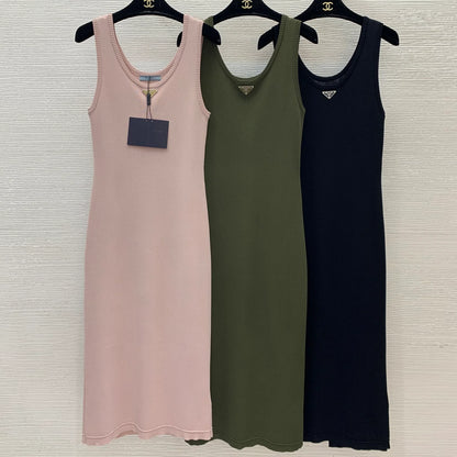 New P's Classic Triangle Label Long Knit Dress 1025070207