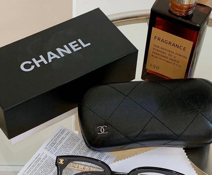 Transparent plain hollow gold label glasses XC0823101909