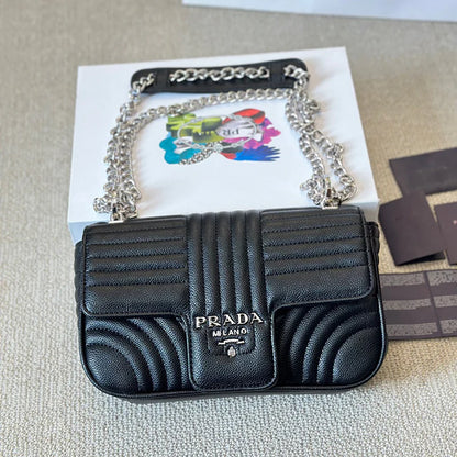 New Fashion Classic Versatile Shoulder Bag 1024050811