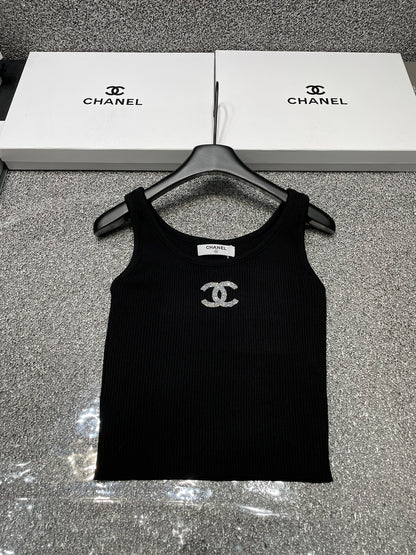 Summer new simple hot stamped letter knitted vest 0724042301