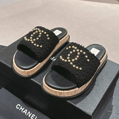 Luxury classic versatile sandals and slippers 1024062506