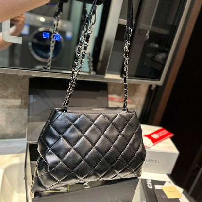 Medieval chain hobo bag 1824041704