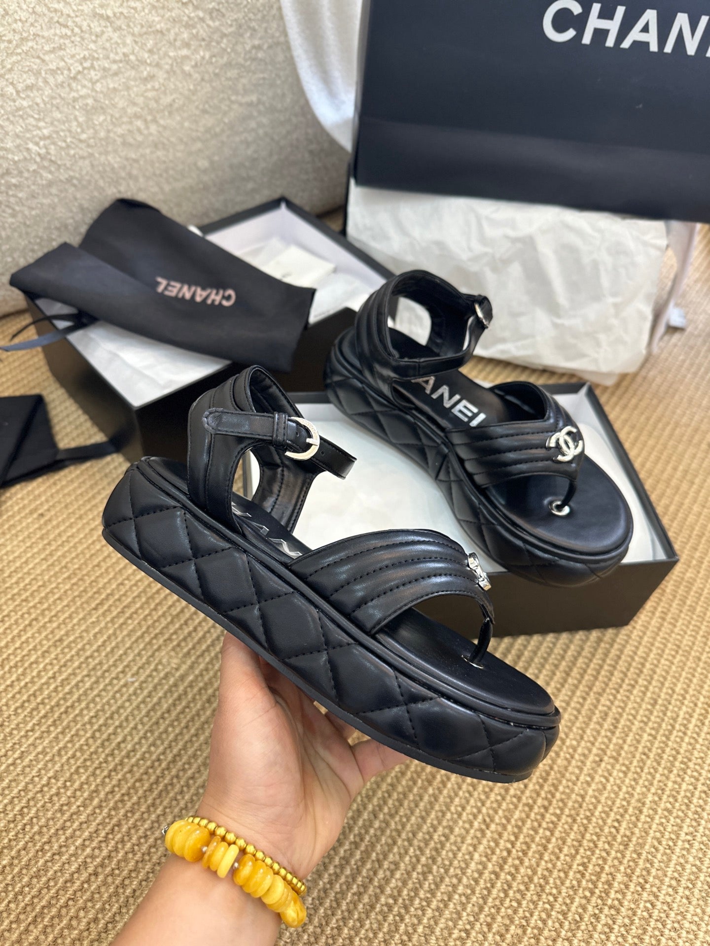 CNL fashion diamond thick-soled sandals 0725050802