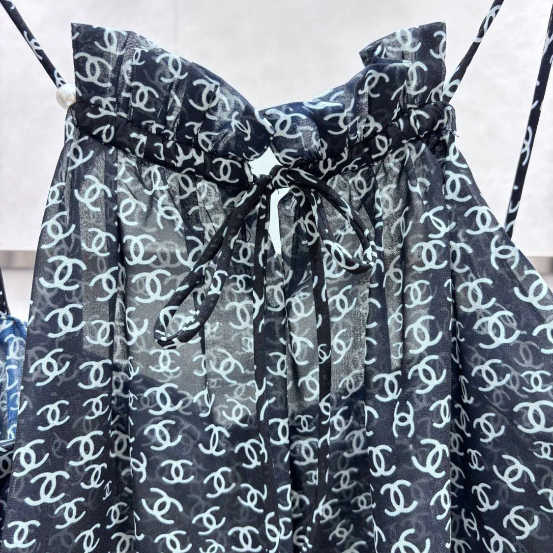 French Camisole Vest Sweet Floral Top 1025042401