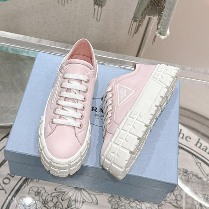 New fashionable and versatile thick-soled sneakers 1024013001