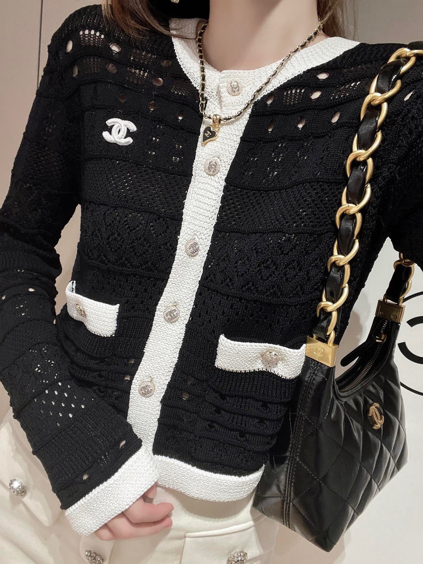 CNL contrast color crew neck knitted long sleeve cardigan 0724080605