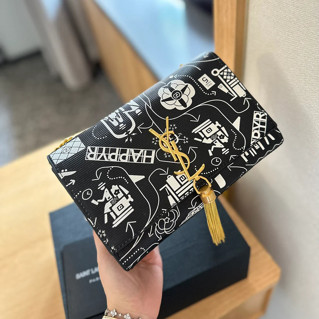 New fashion and versatile tassel crossbody bag 1024032711