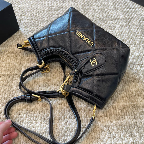 New Fashion Versatile Handbag 1024030424