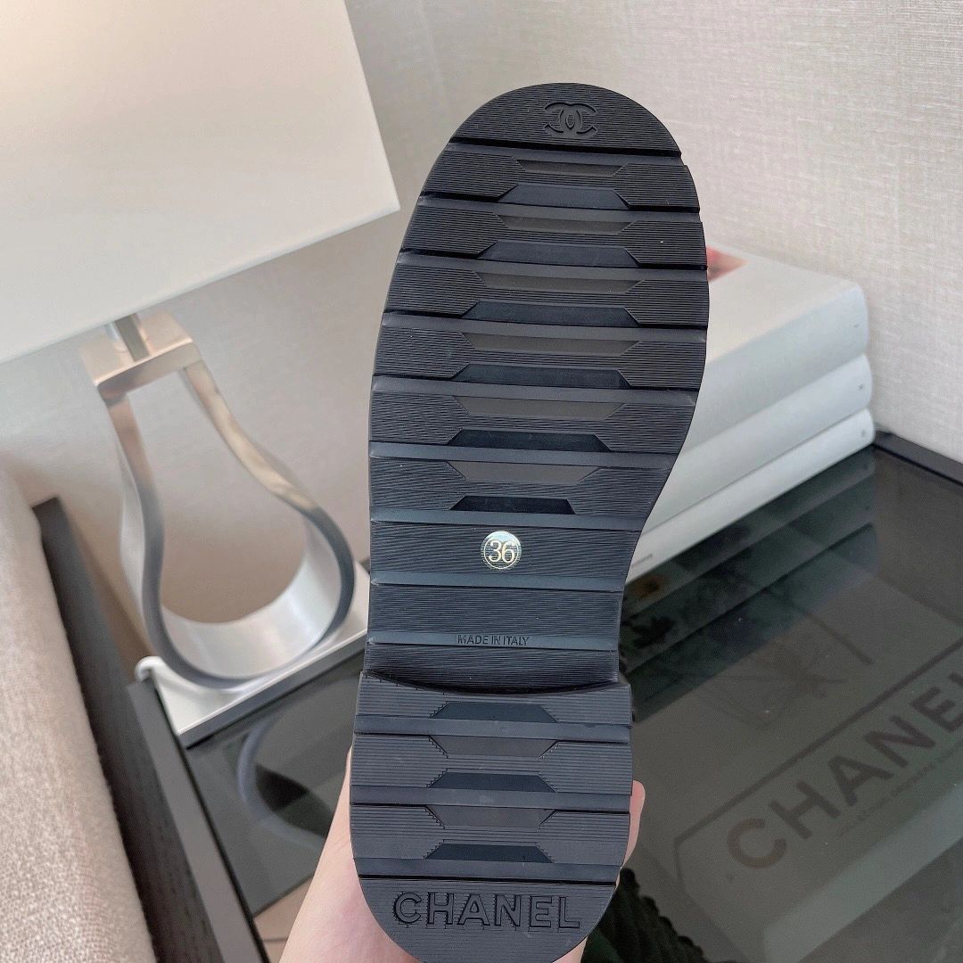 New Versatile Lace Up Small Leather Boots 1023121313