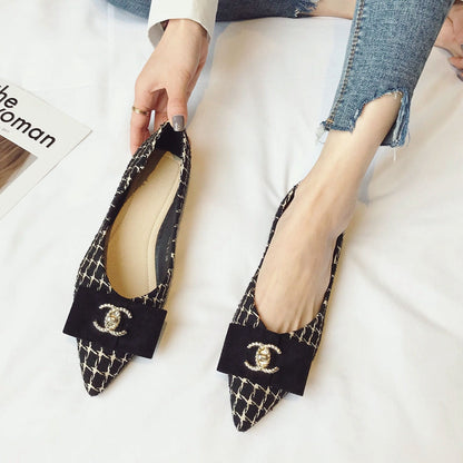 New versatile bow pointed shallow cut single shoe PF10050801